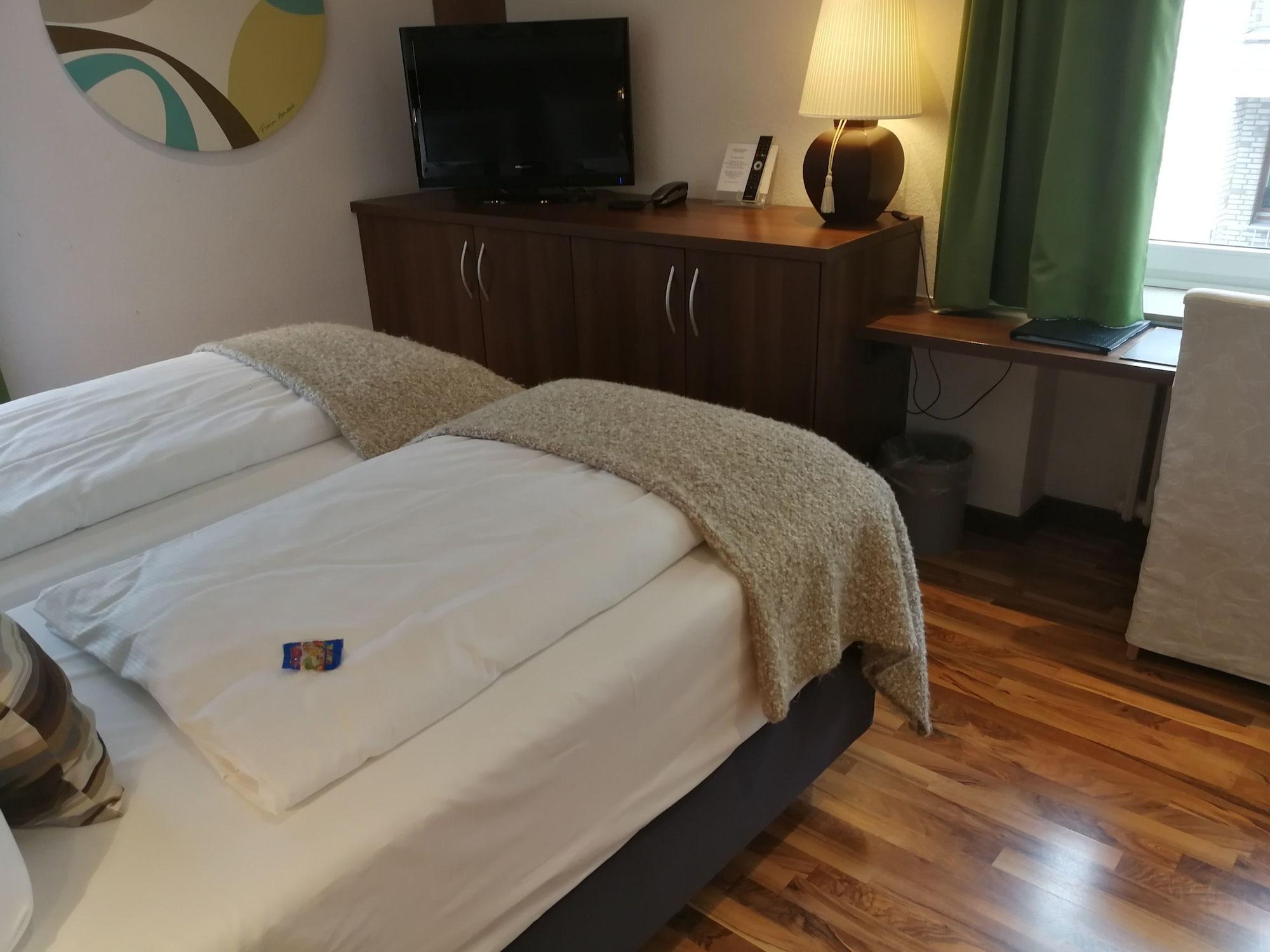 Hotel Allegro Koln Bagian luar foto