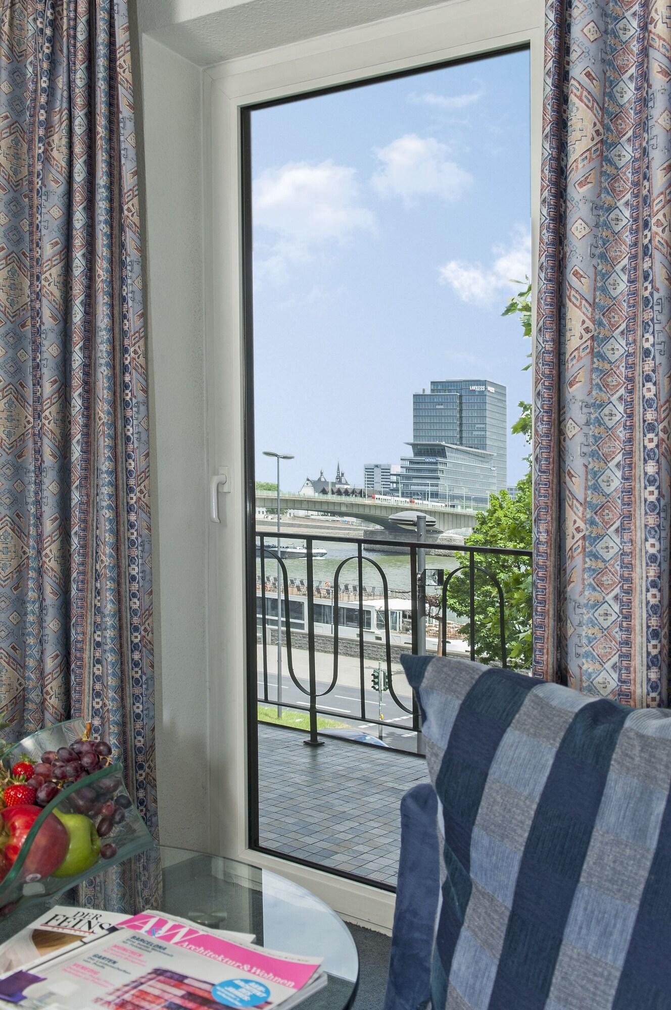 Hotel Allegro Koln Bagian luar foto